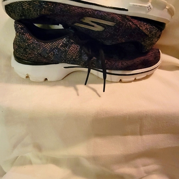 Skechers Go Walk 3 Sneakers-8 - Picture 4 of 9